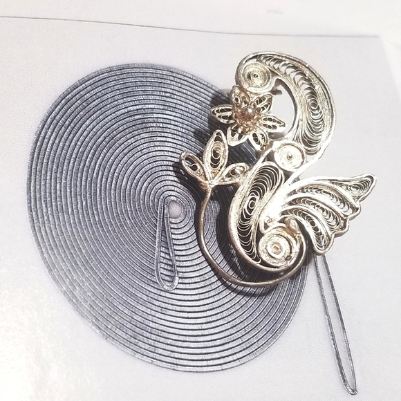 Antique Cannetille Filigree Sterling Flower Brooch - Picture 4 of 6